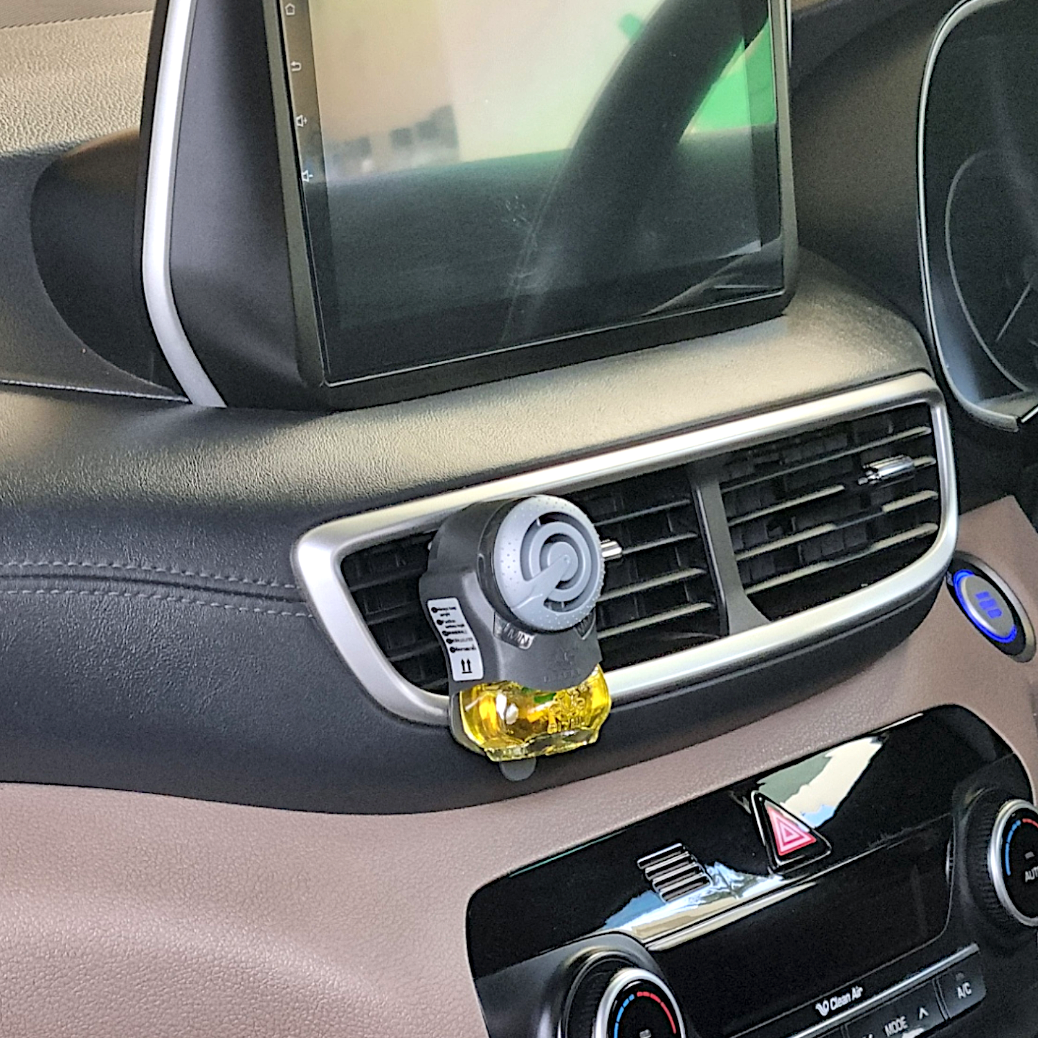 Ambi-Pure Car Air Freshener with AC Vent Clip – 8ml – Pacific Air - Image 3